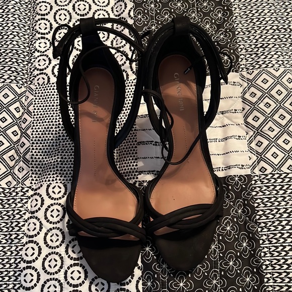 Gianni Bini Shoes - Gianni Bini suede heels